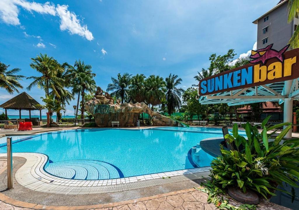 Glory Beach Private Resort 2Br Port Dickson Buitenkant foto